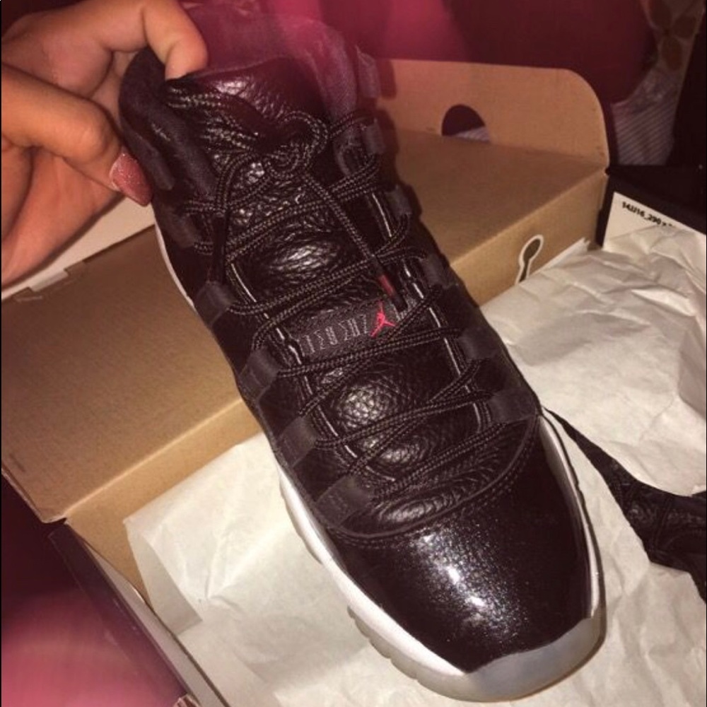 Air Jordan 72-10 11’s
